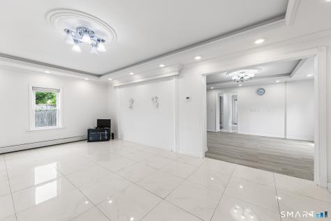 184 West Avenue Milford CT 06461