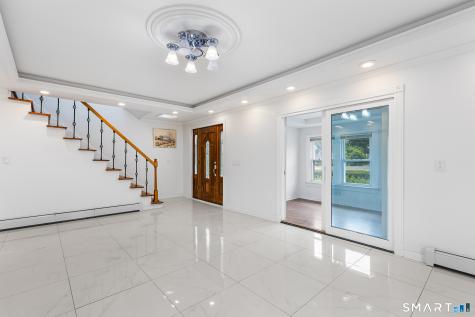184 West Avenue Milford CT 06461