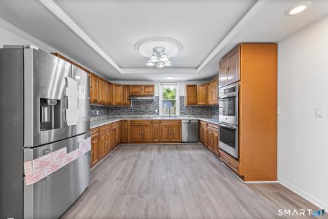 184 West Avenue Milford CT 06461