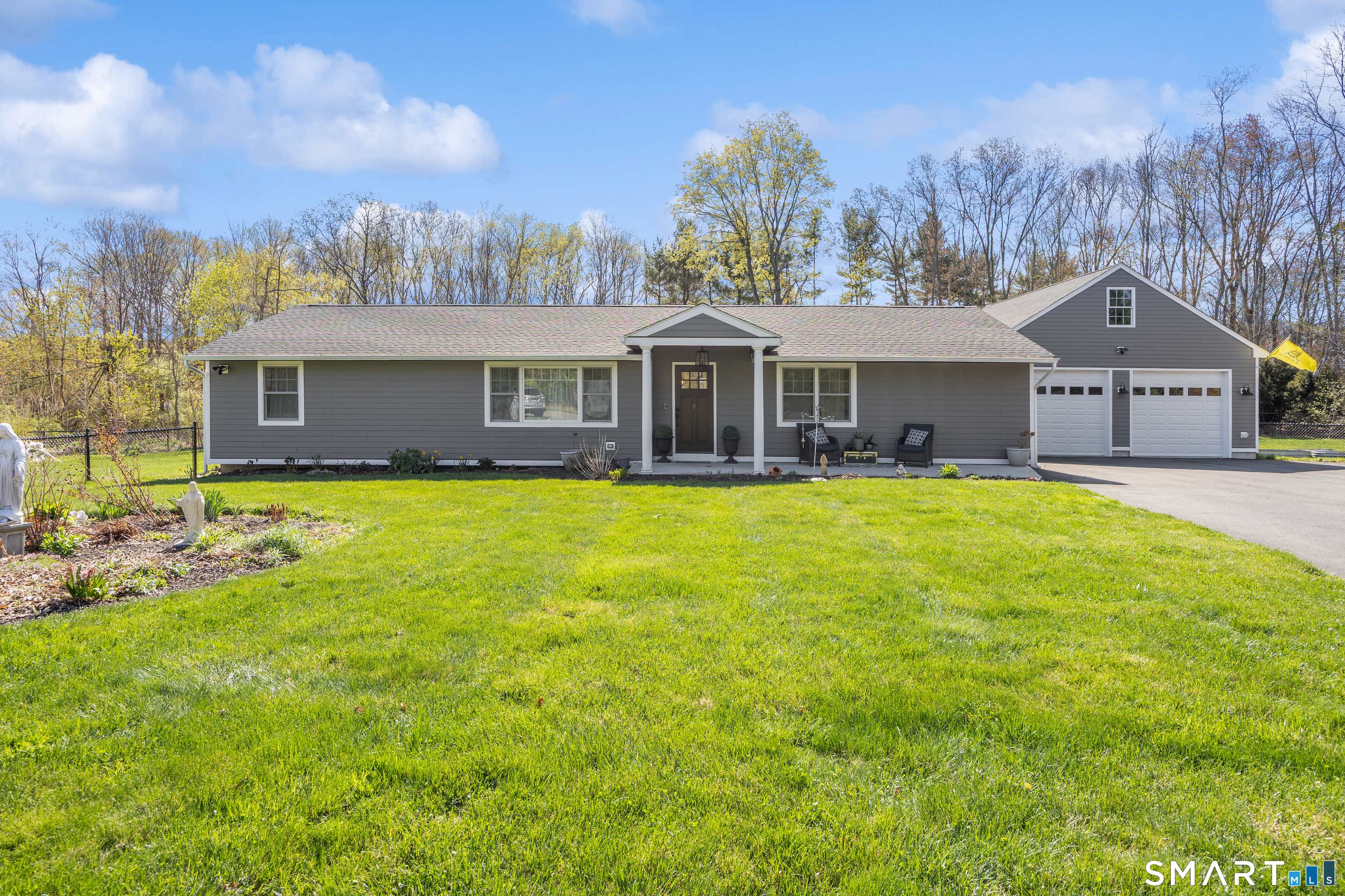 28 Maplewood Lane North Branford CT 06472
