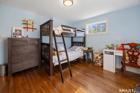 28 Maplewood Lane North Branford CT 06472