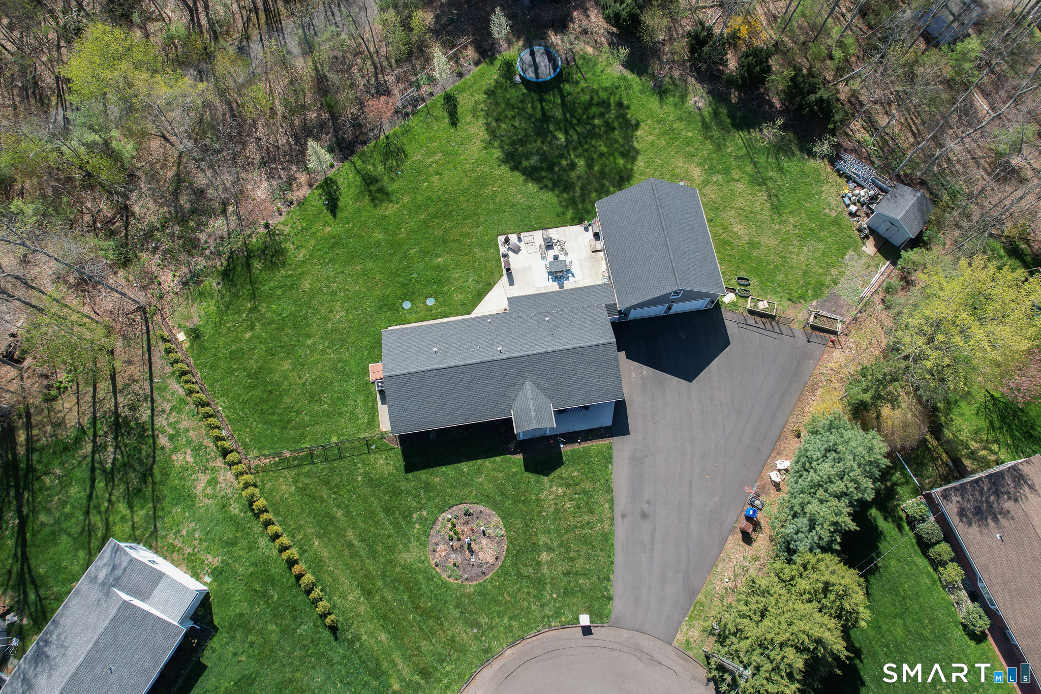 28 Maplewood Lane North Branford CT 06472