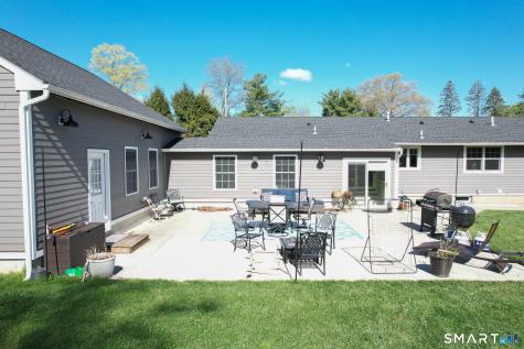 28 Maplewood Lane North Branford CT 06472