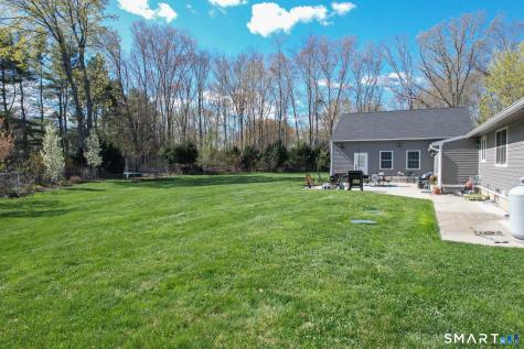 28 Maplewood Lane North Branford CT 06472