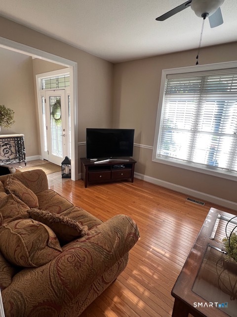 1 James Place Plainville CT 06062