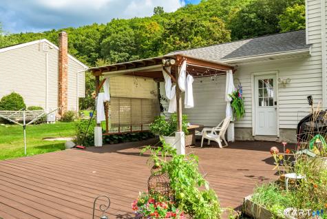 17 Pequot Road Plainville CT 06062