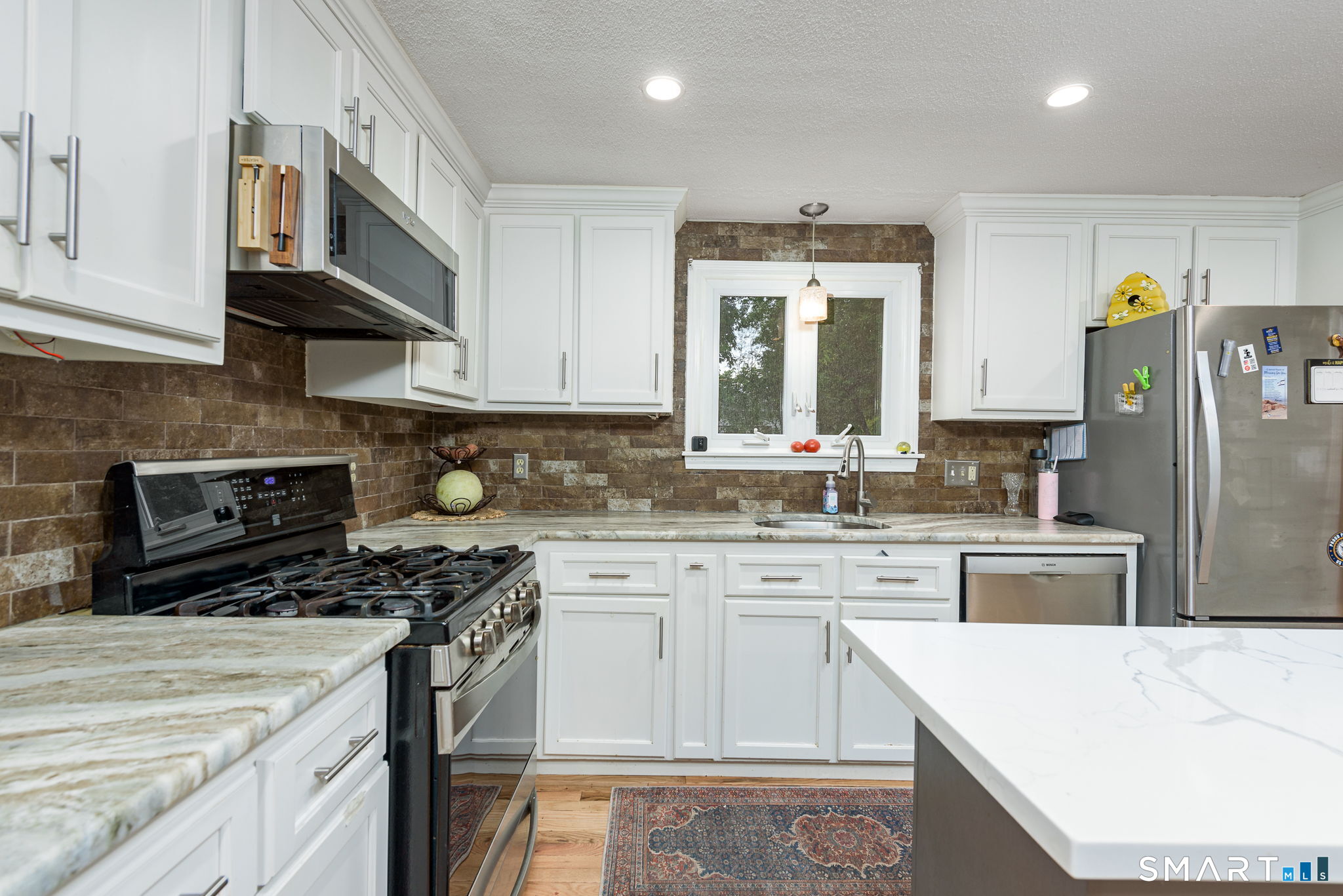 17 Pequot Road Plainville CT 06062