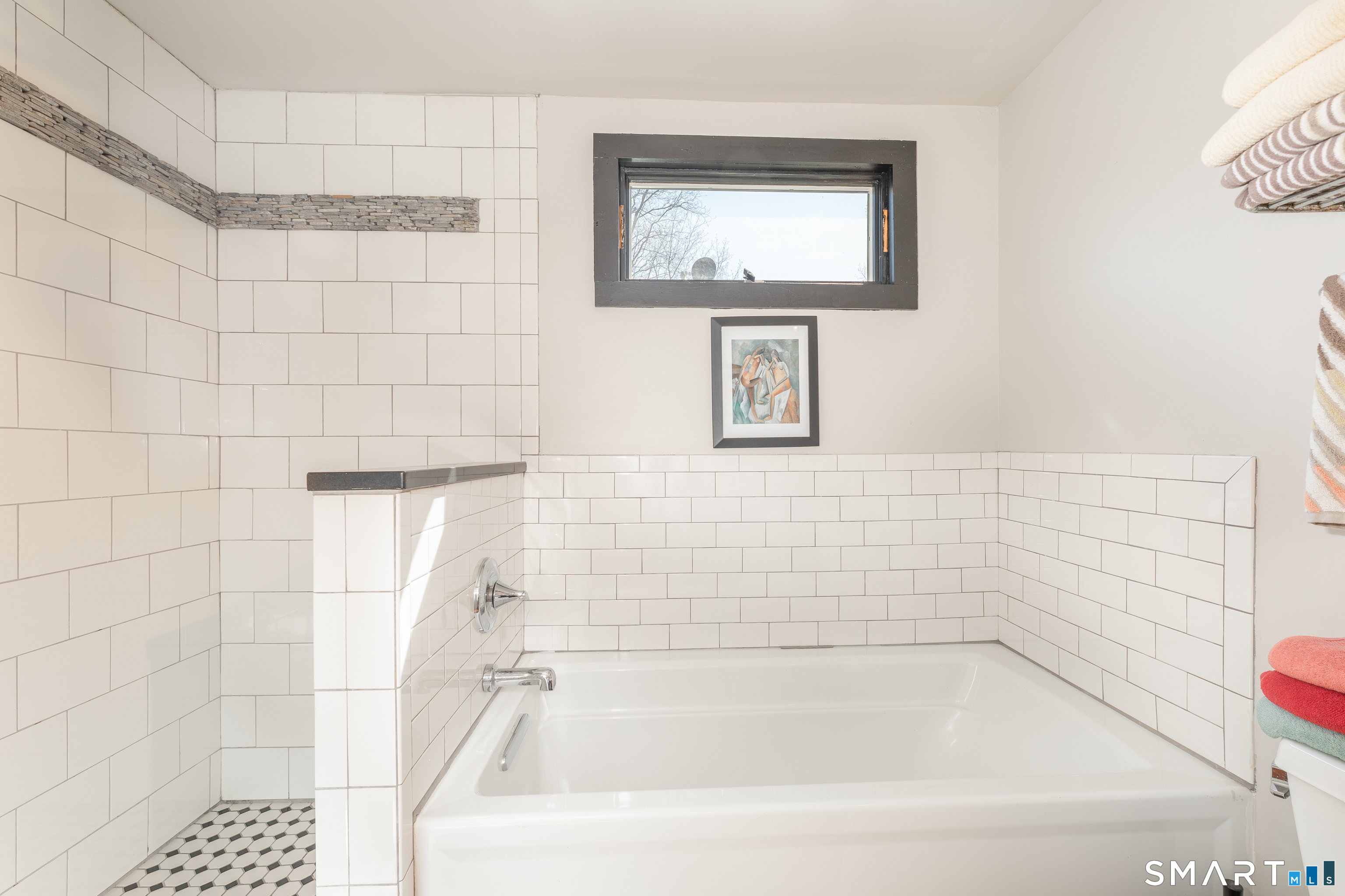 25 Bishop Road Branford CT 06405