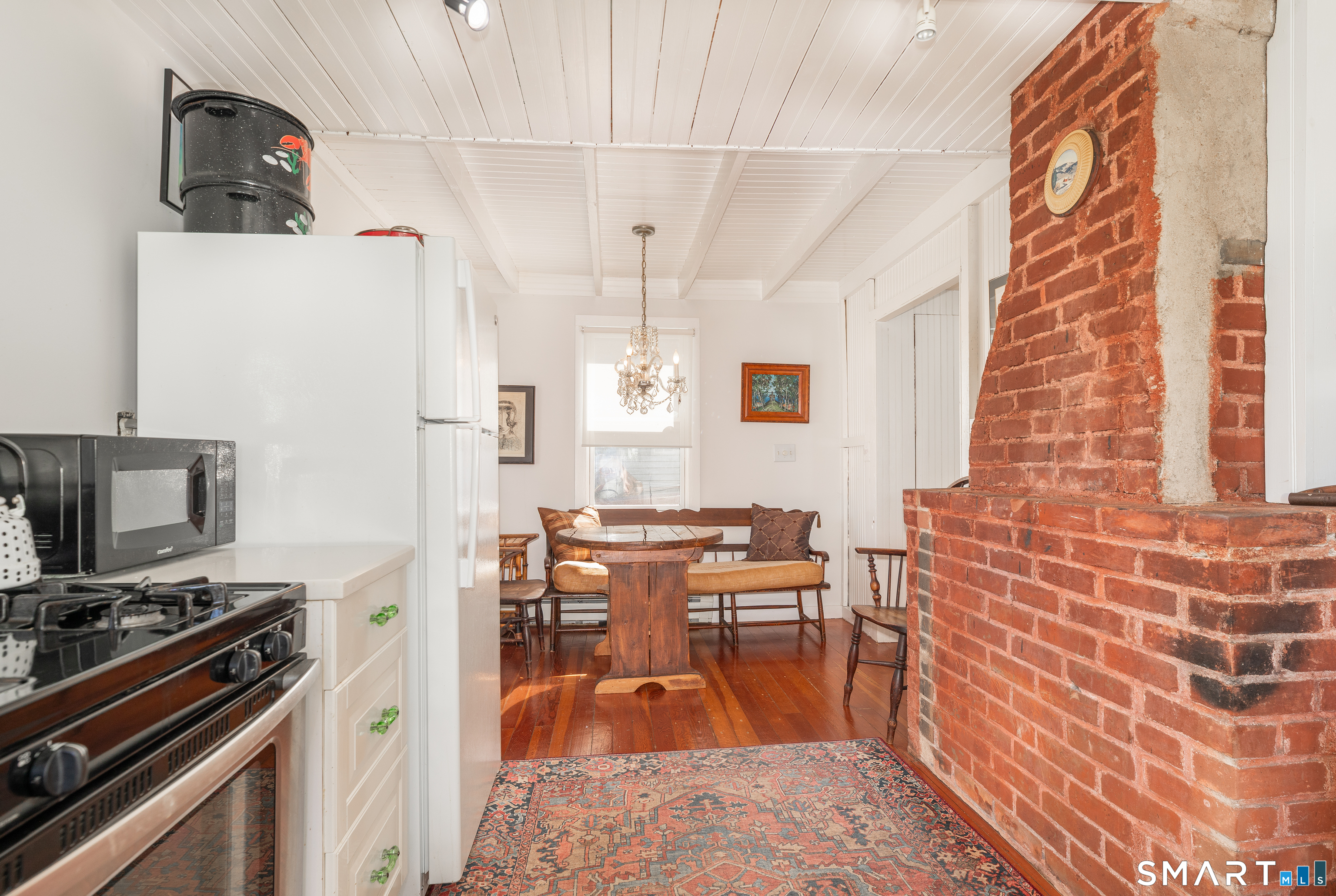 25 Bishop Road Branford CT 06405