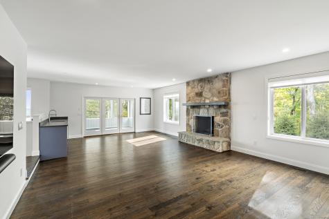 11 Hillcrest Drive New Fairfield CT 06812