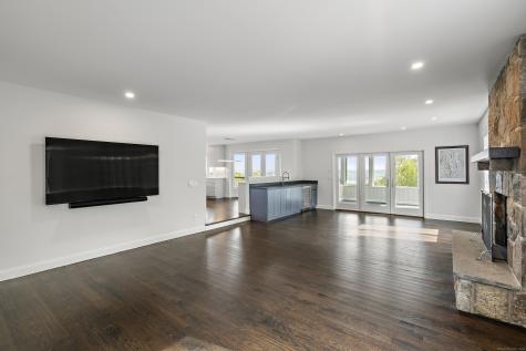 11 Hillcrest Drive New Fairfield CT 06812