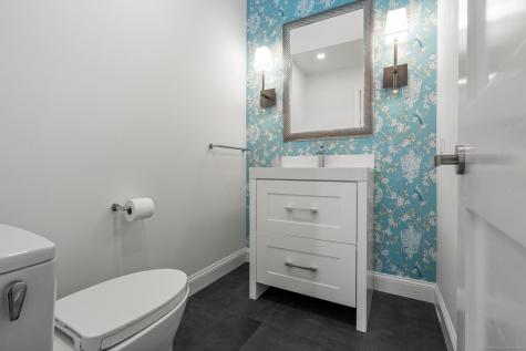 11 Hillcrest Drive New Fairfield CT 06812