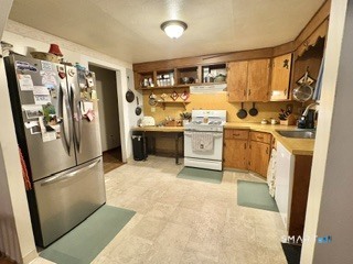 14 Leland Drive East Hartford CT 06108
