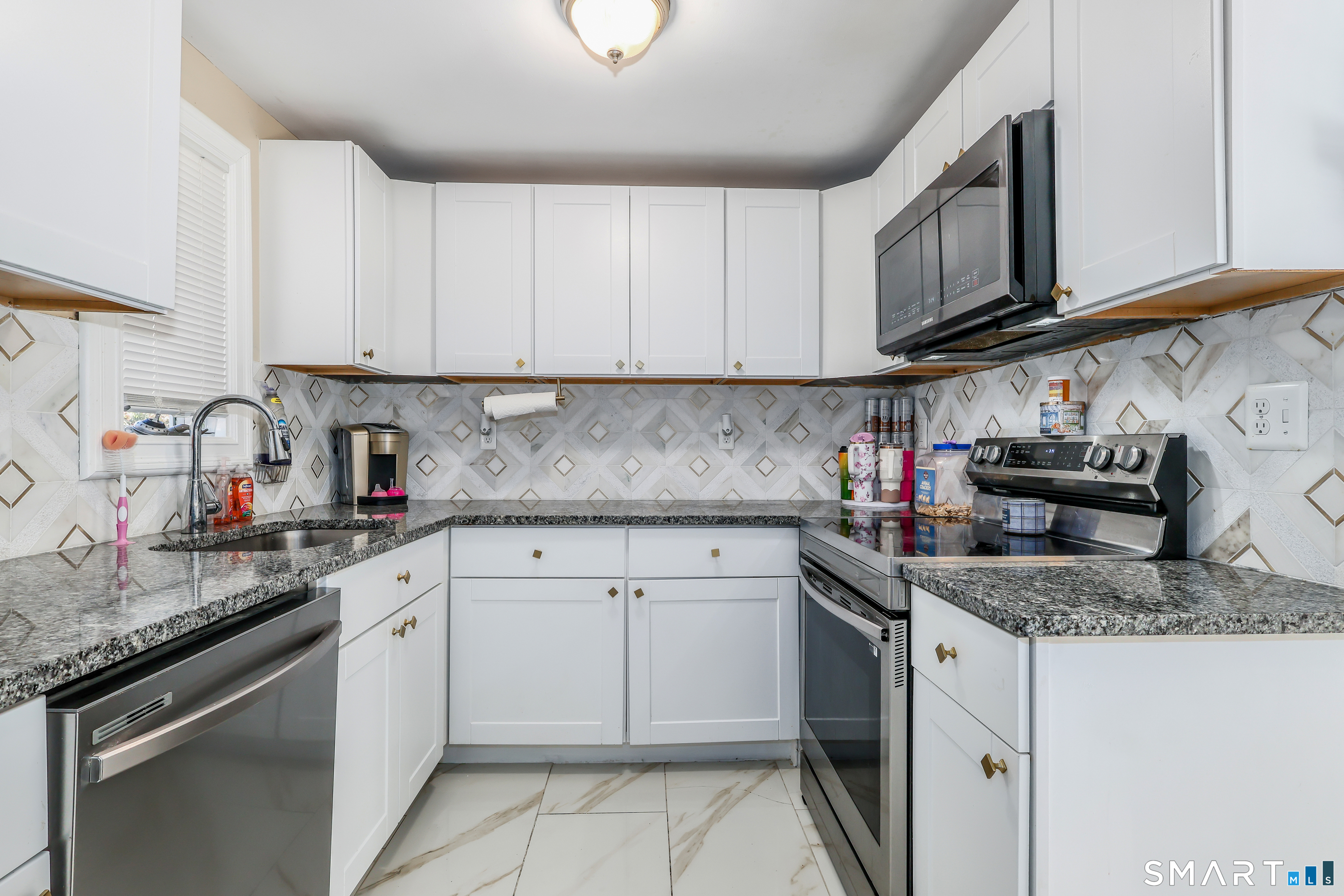 50 Deering Lane Waterbury CT 06706