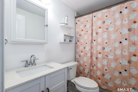 50 Deering Lane Waterbury CT 06706