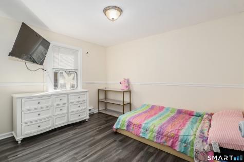 50 Deering Lane Waterbury CT 06706