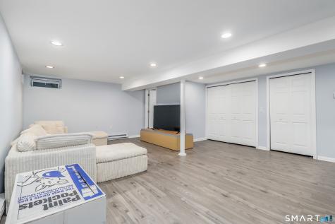 50 Deering Lane Waterbury CT 06706
