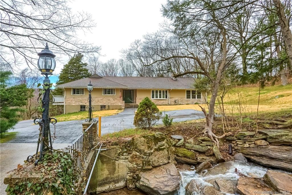 273 Daniels Farm Road Trumbull CT 06611