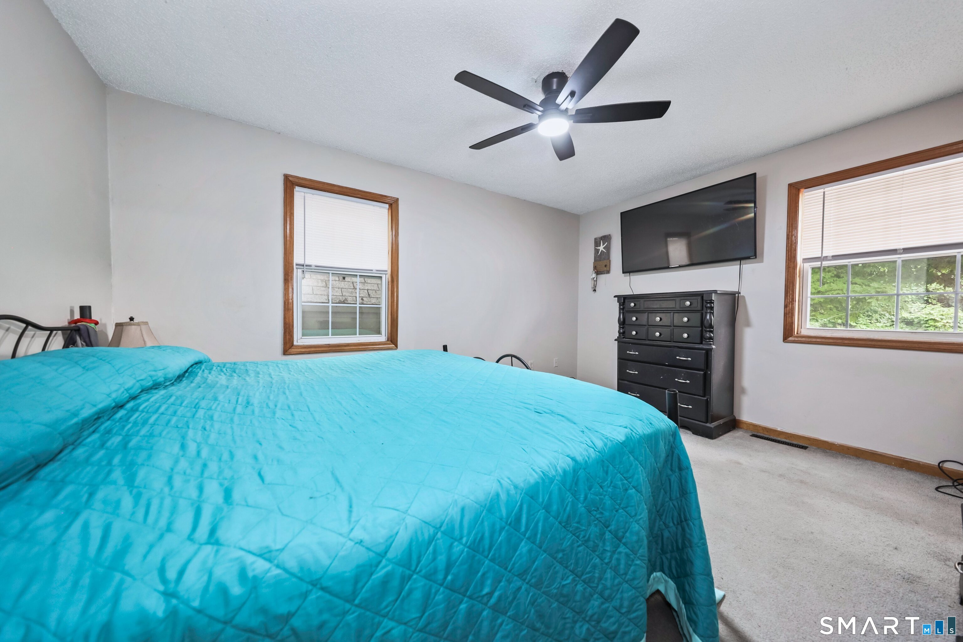 33 Red Robin Road Naugatuck CT 06770