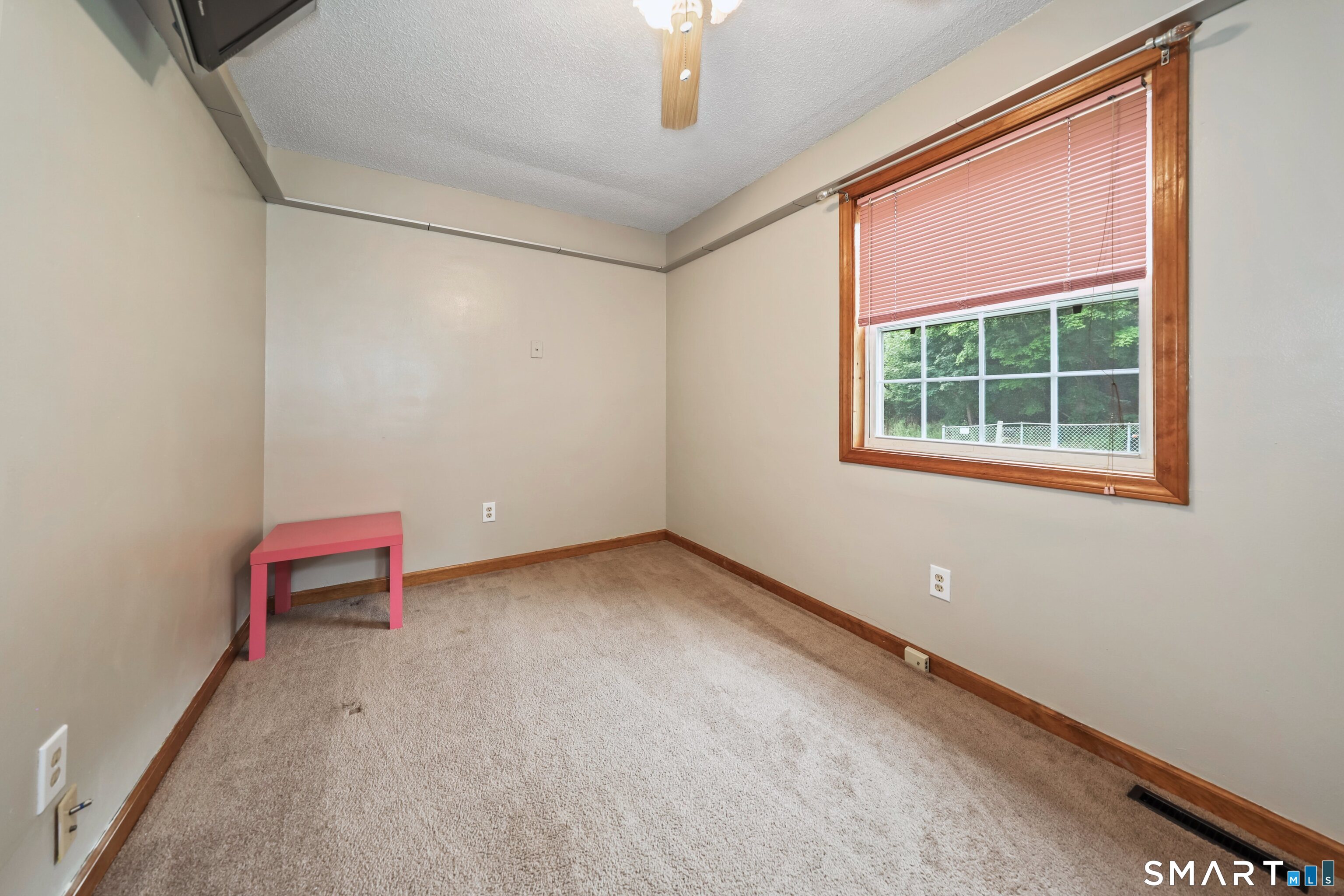 33 Red Robin Road Naugatuck CT 06770