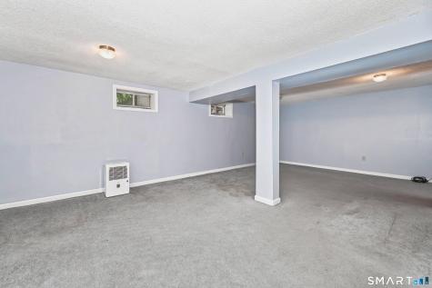 33 Red Robin Road Naugatuck CT 06770