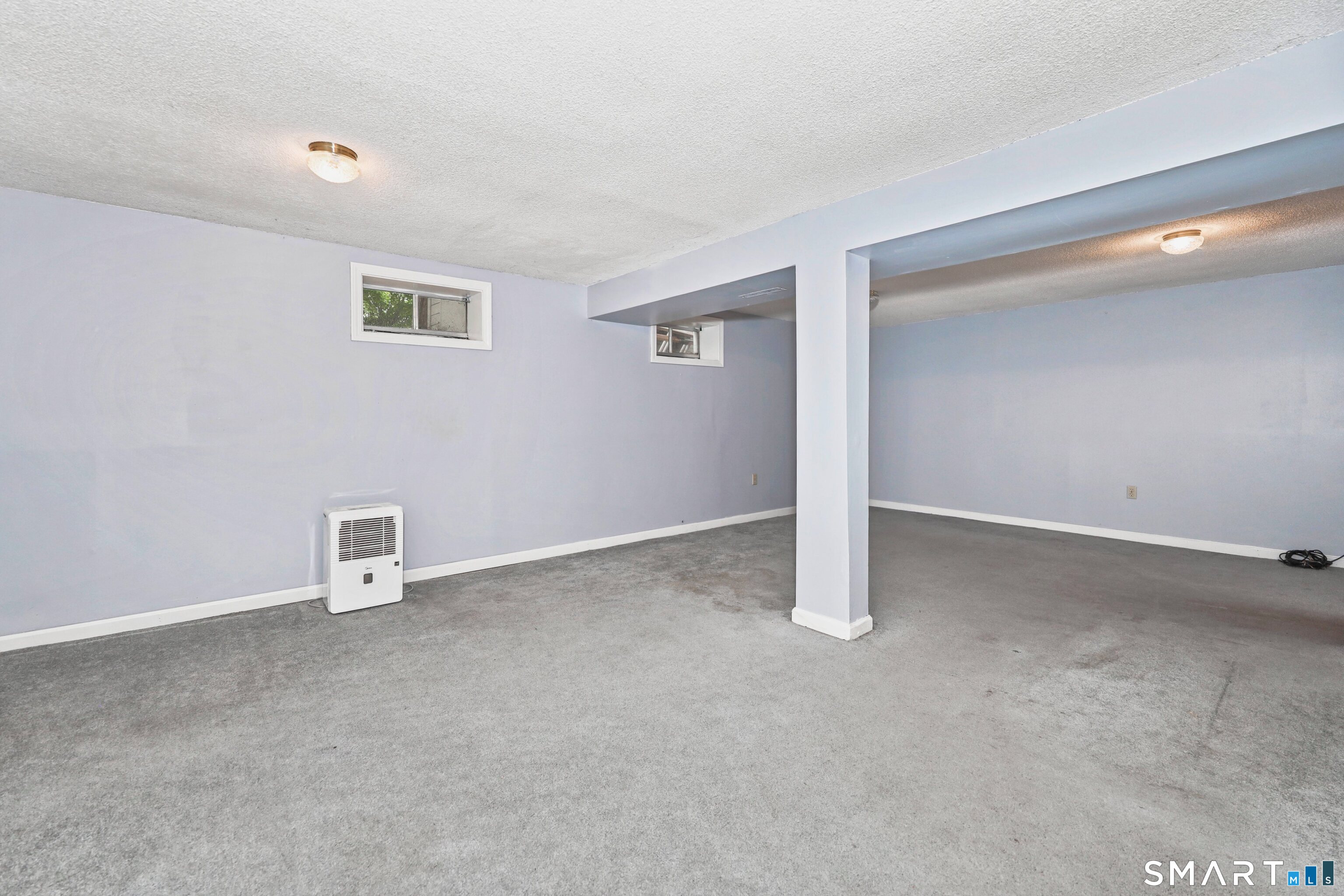 33 Red Robin Road Naugatuck CT 06770