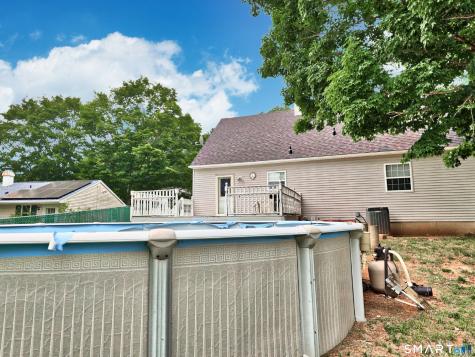 33 Red Robin Road Naugatuck CT 06770