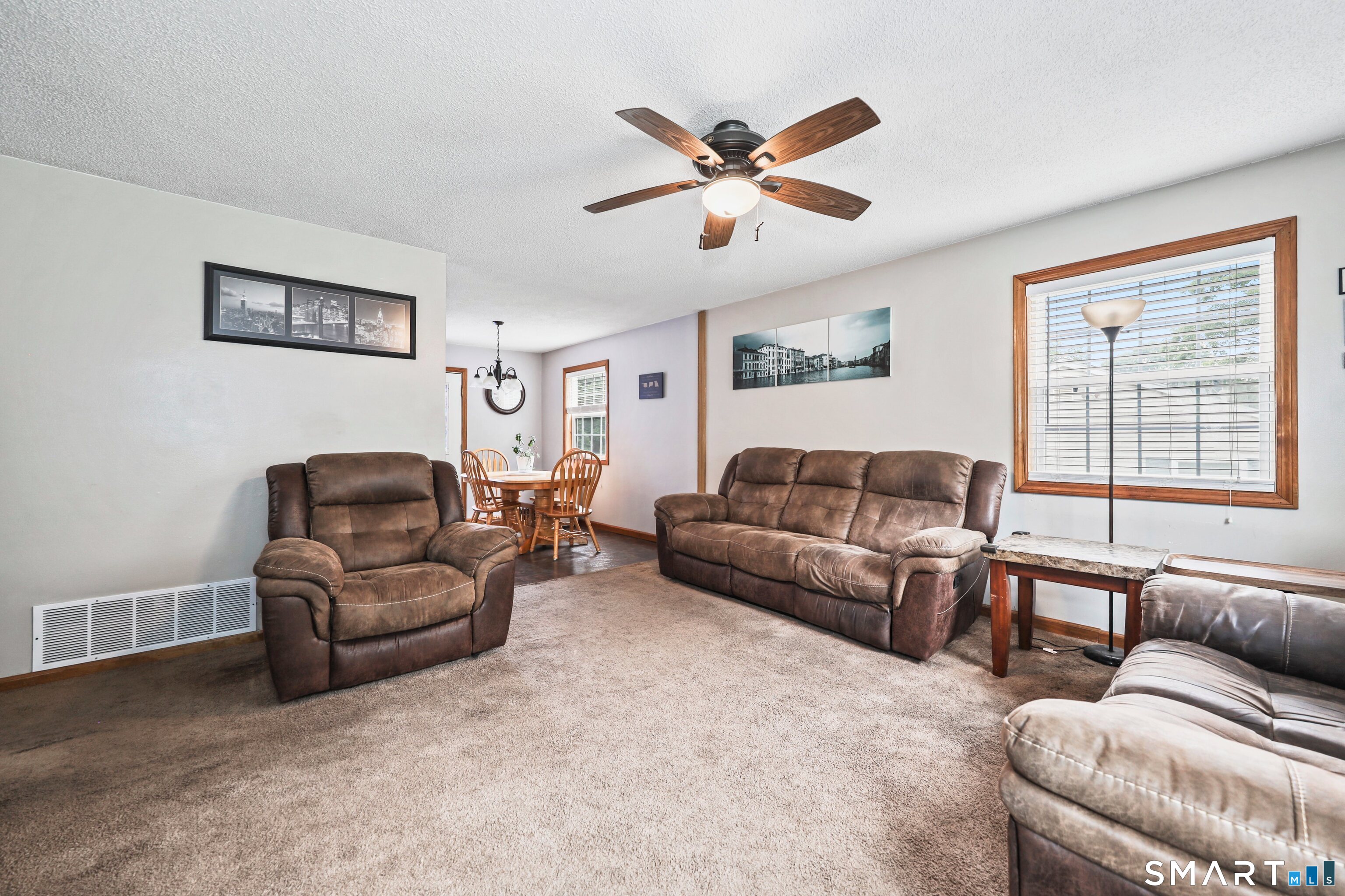 33 Red Robin Road Naugatuck CT 06770