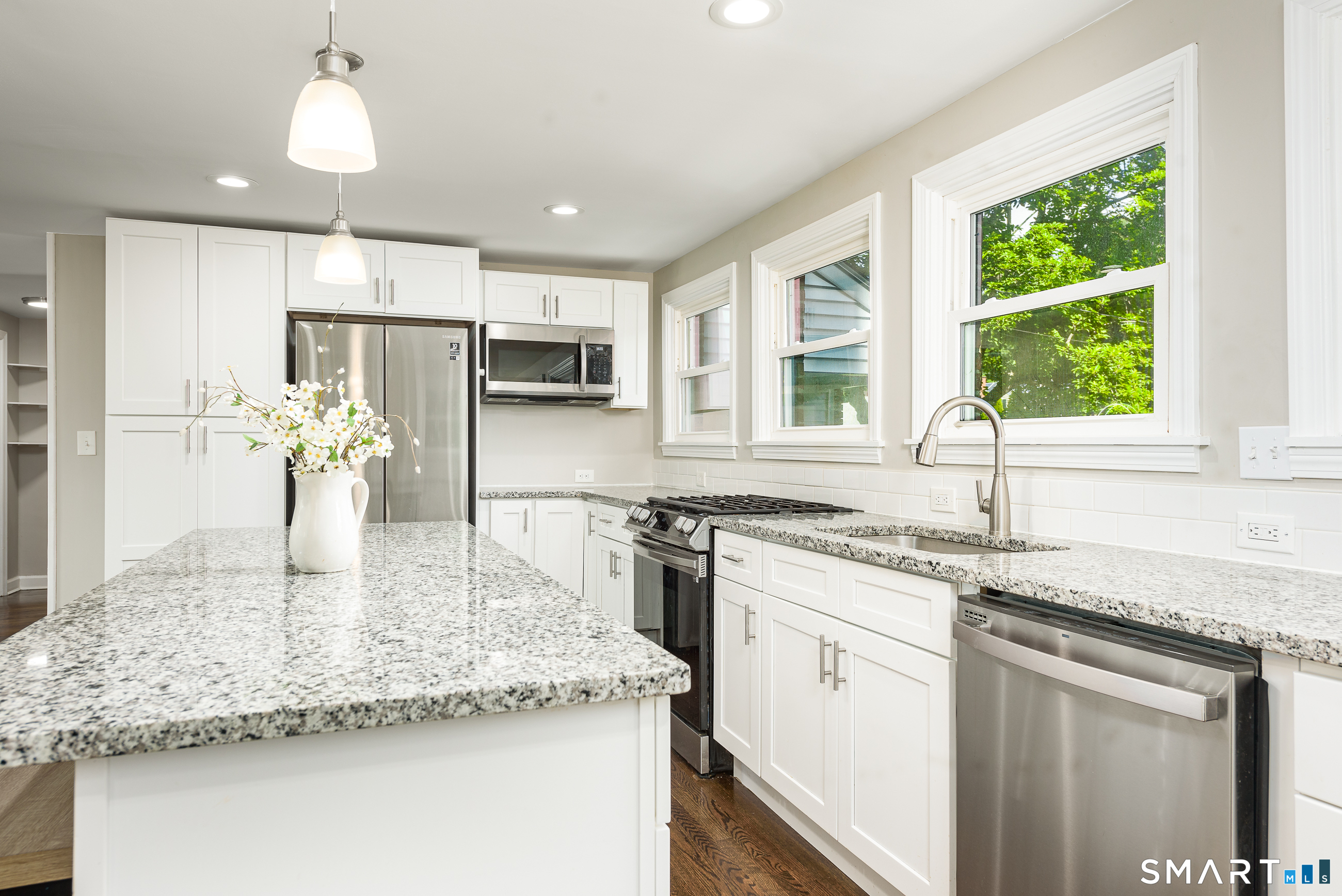 23 Ludlow Road Windsor CT 06095