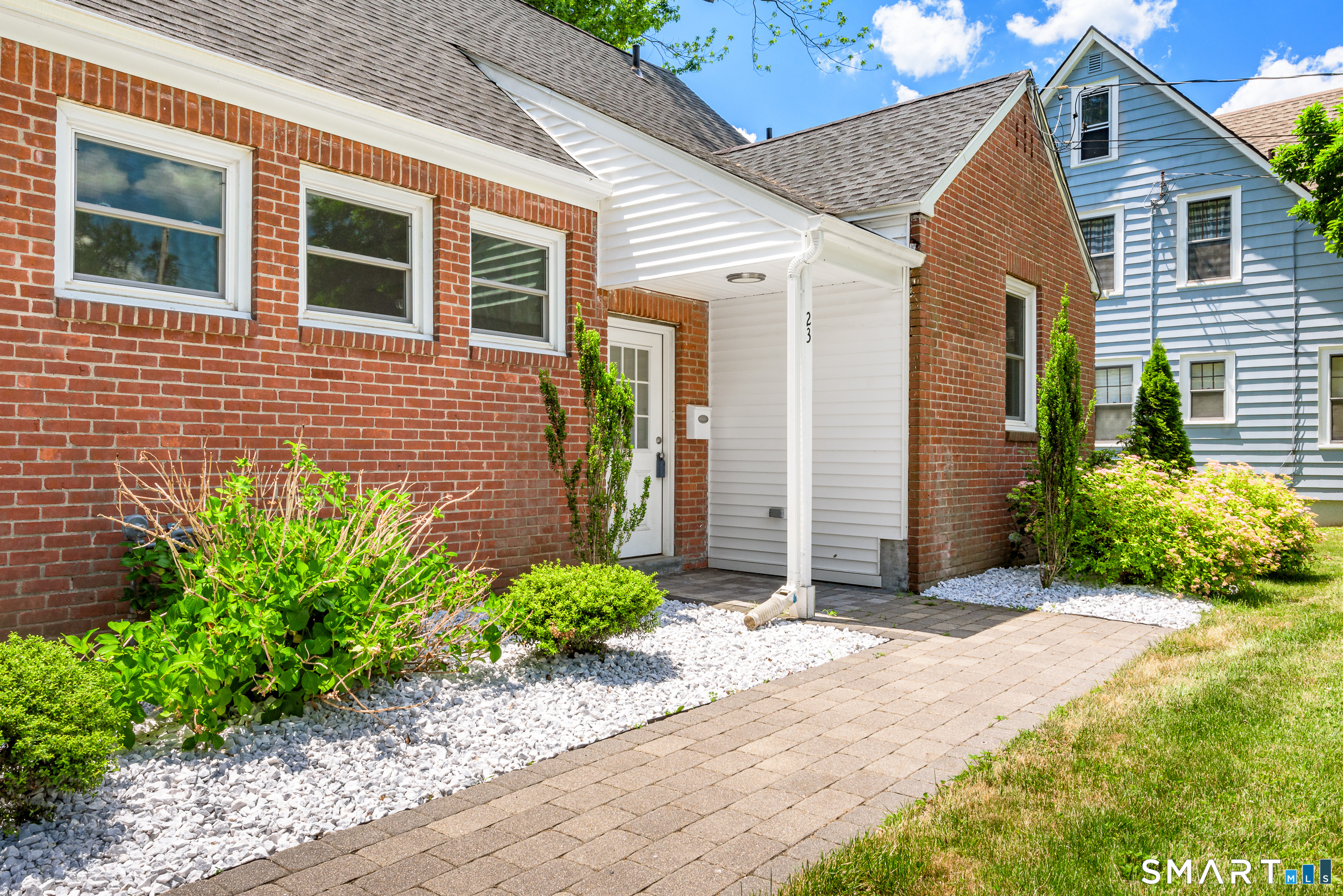 23 Ludlow Road Windsor CT 06095