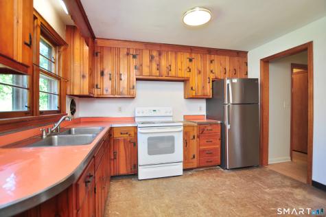 1782 Farmington Avenue Farmington CT 06085