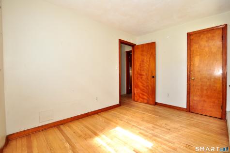 1782 Farmington Avenue Farmington CT 06085