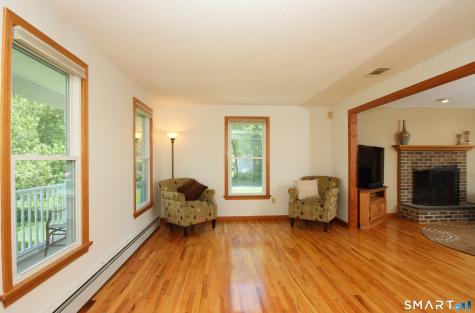 7 Vincent Circle South Windsor CT 06074