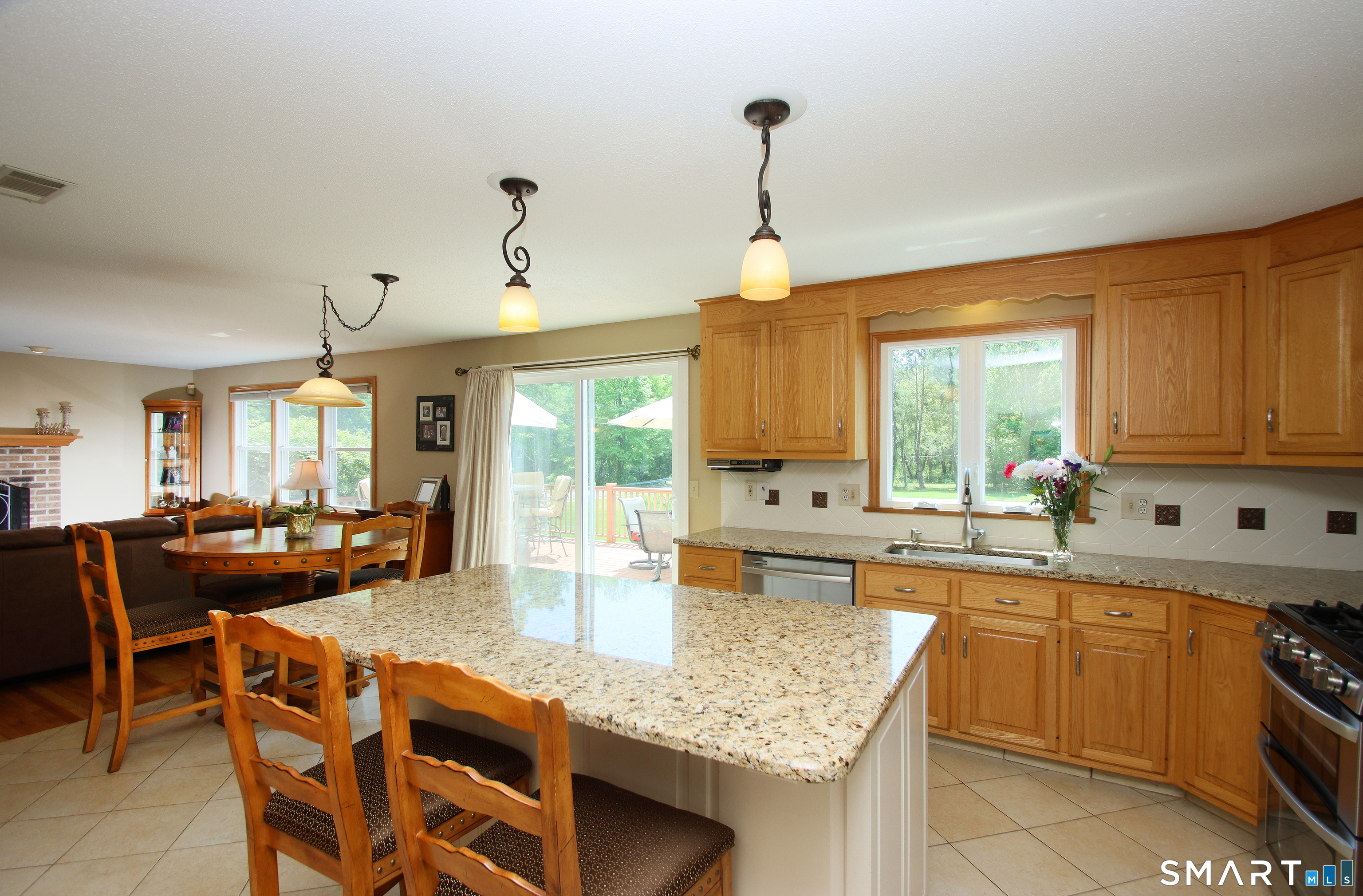 7 Vincent Circle South Windsor CT 06074