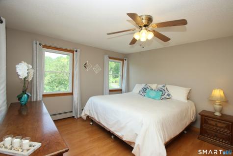 7 Vincent Circle South Windsor CT 06074