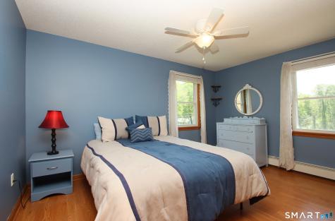 7 Vincent Circle South Windsor CT 06074