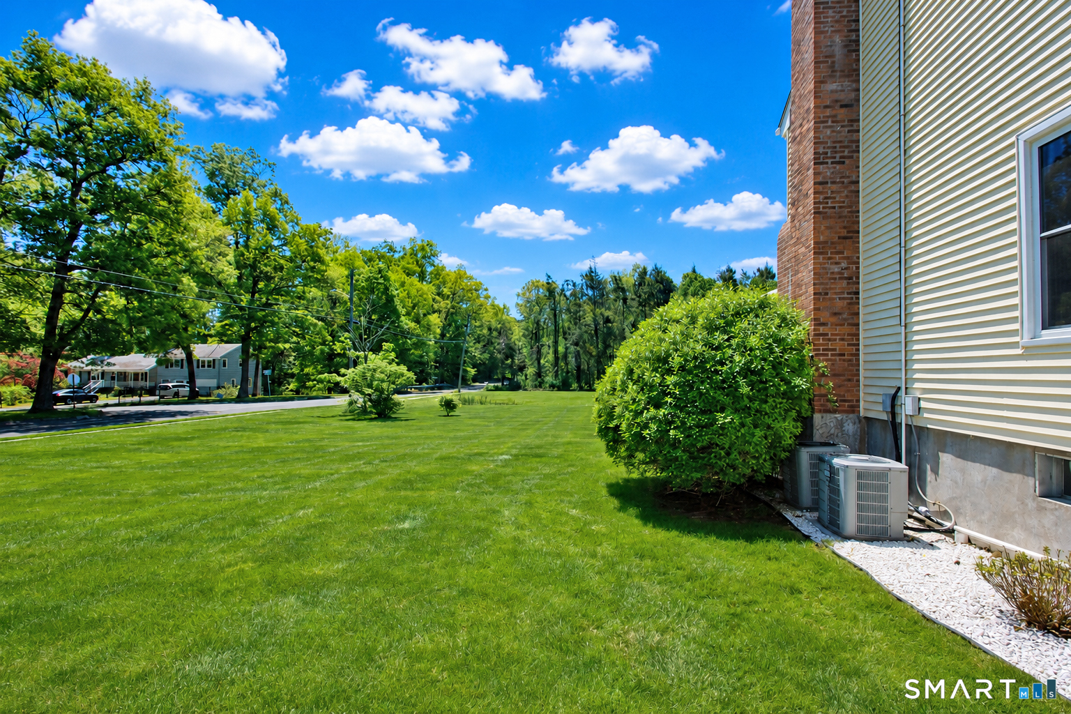 7 Vincent Circle South Windsor CT 06074
