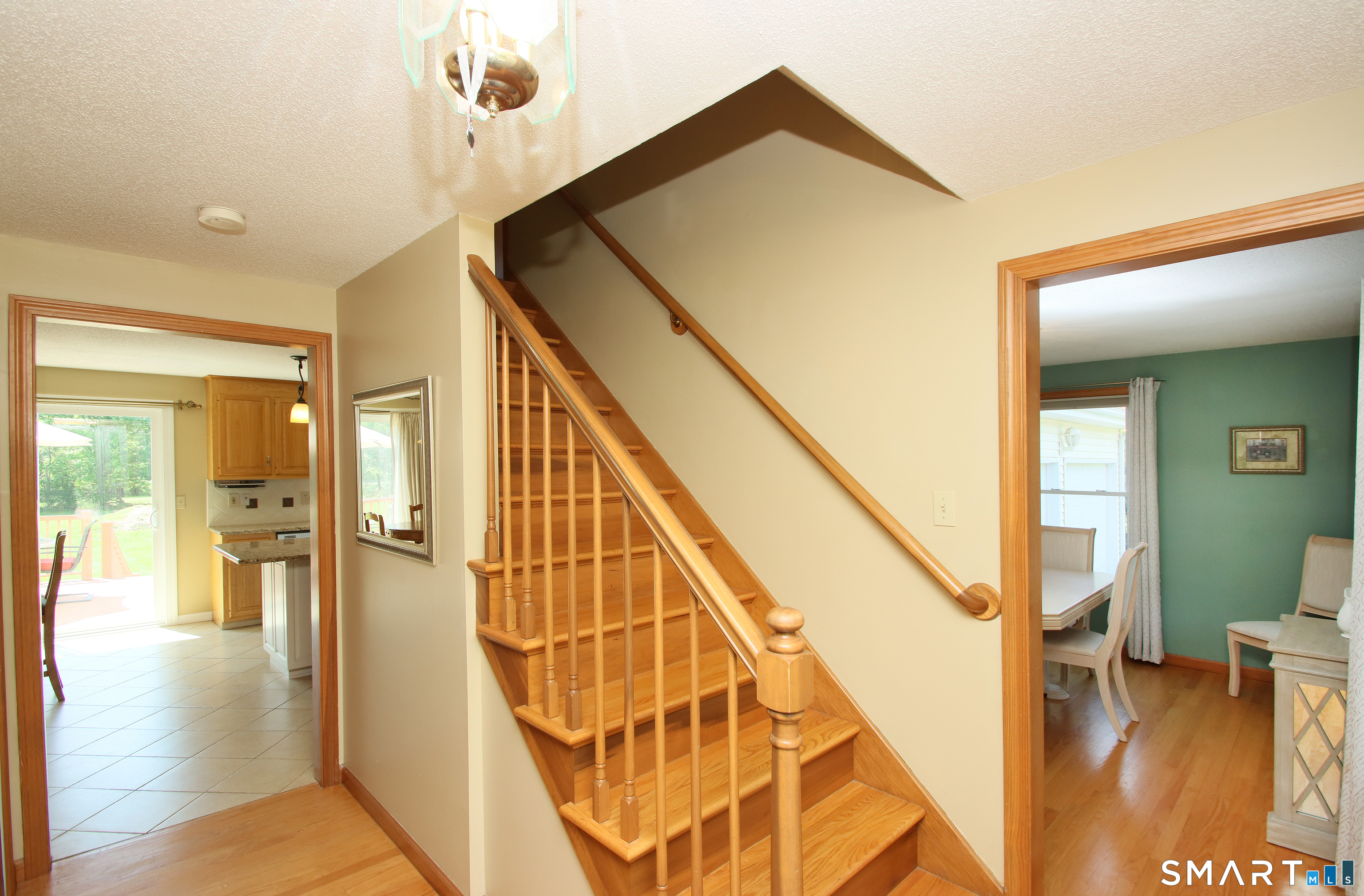 7 Vincent Circle South Windsor CT 06074