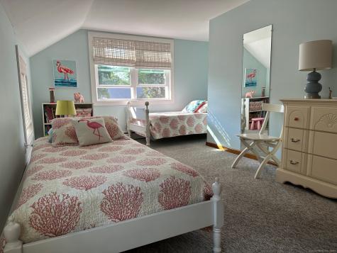 5 Maltby Street Branford CT 06405