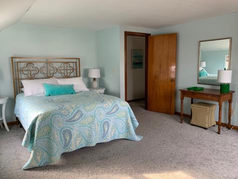 5 Maltby Street Branford CT 06405