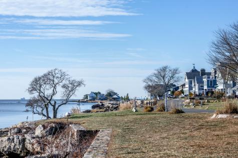 5 Maltby Street Branford CT 06405