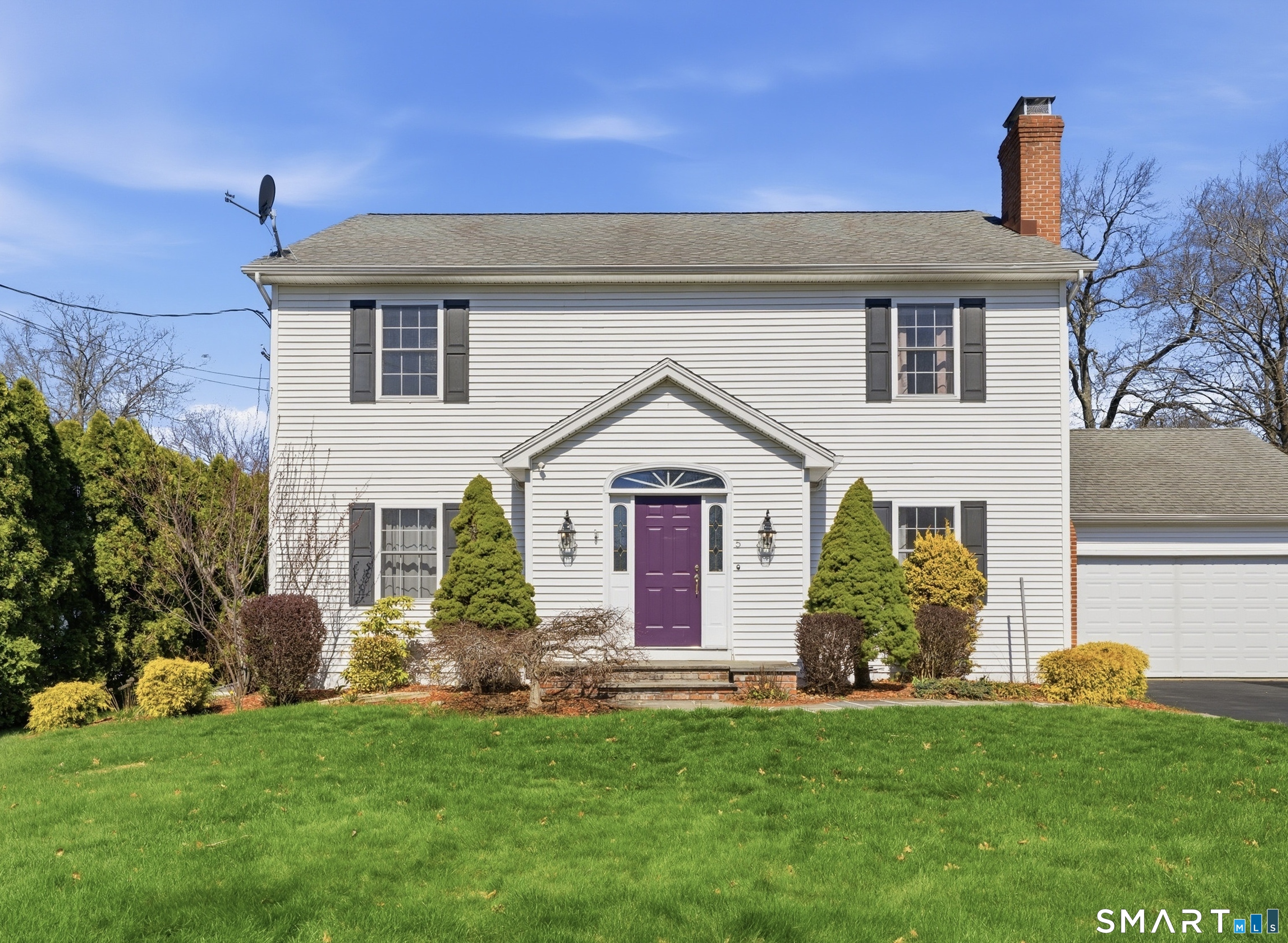 5 Arrowhead Road Trumbull CT 06611