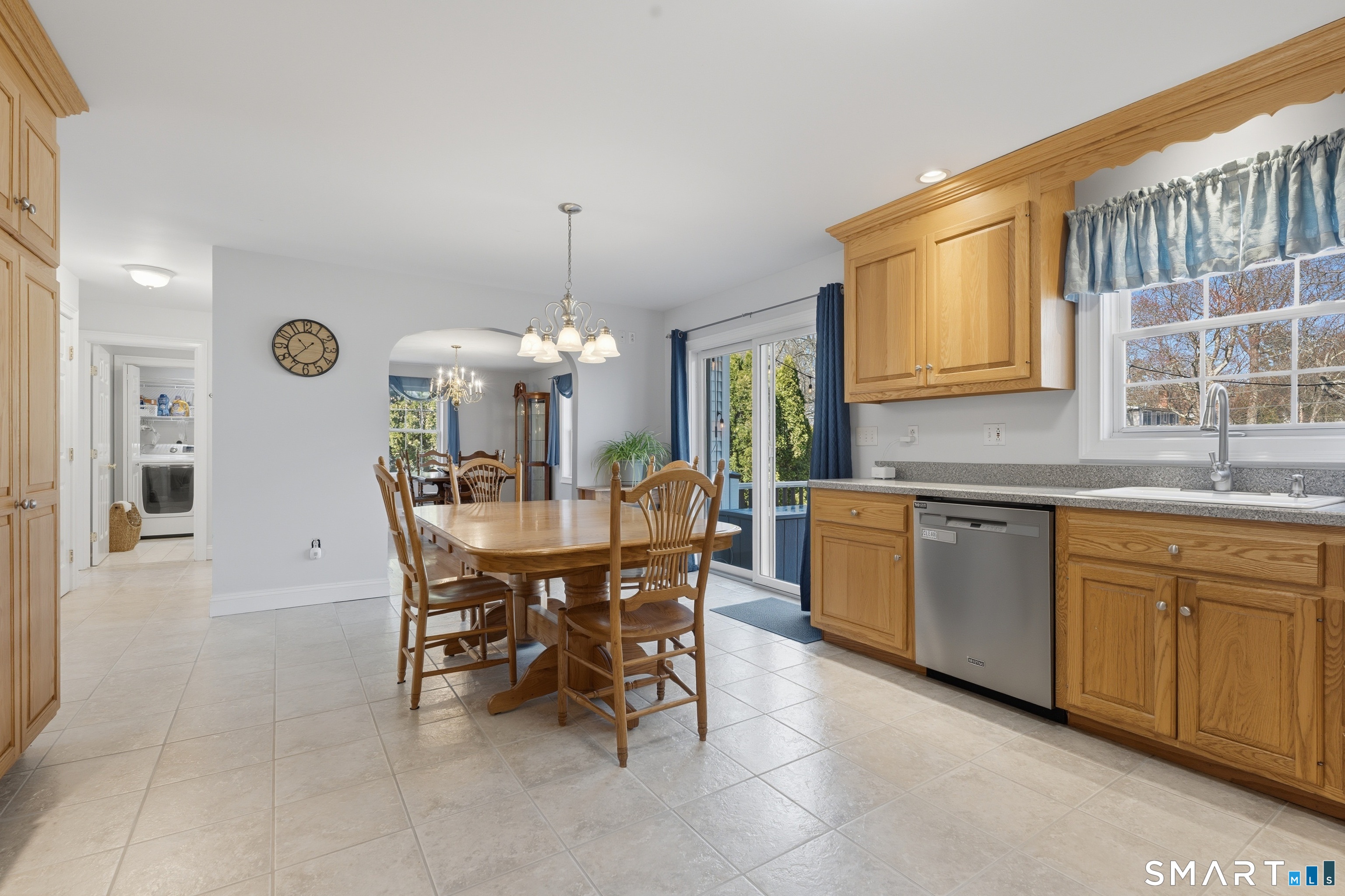 5 Arrowhead Road Trumbull CT 06611
