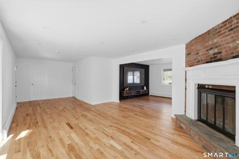 71 Renshaw Road Hamden CT 06518
