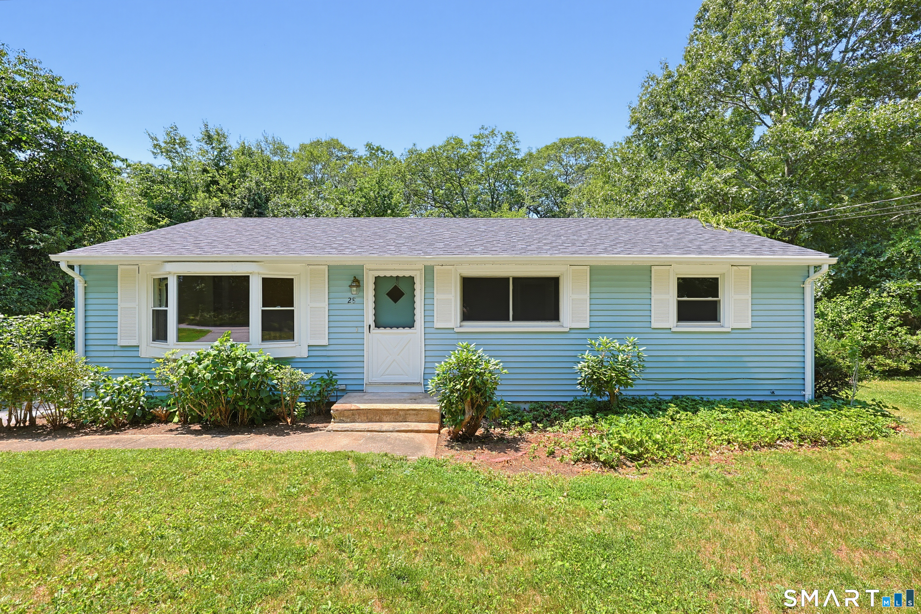 28 N Bride Brook Road East Lyme CT 06357