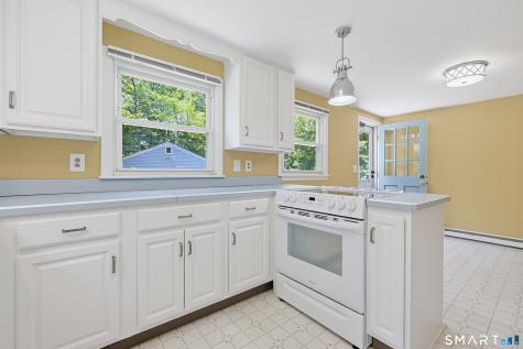 28 N Bride Brook Road East Lyme CT 06357