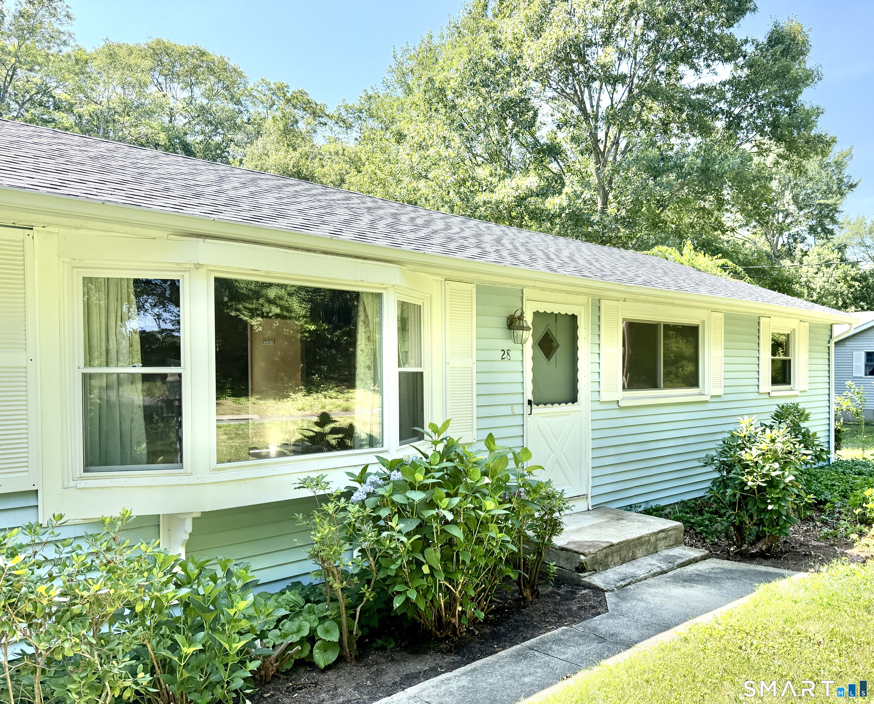 28 N Bride Brook Road East Lyme CT 06357