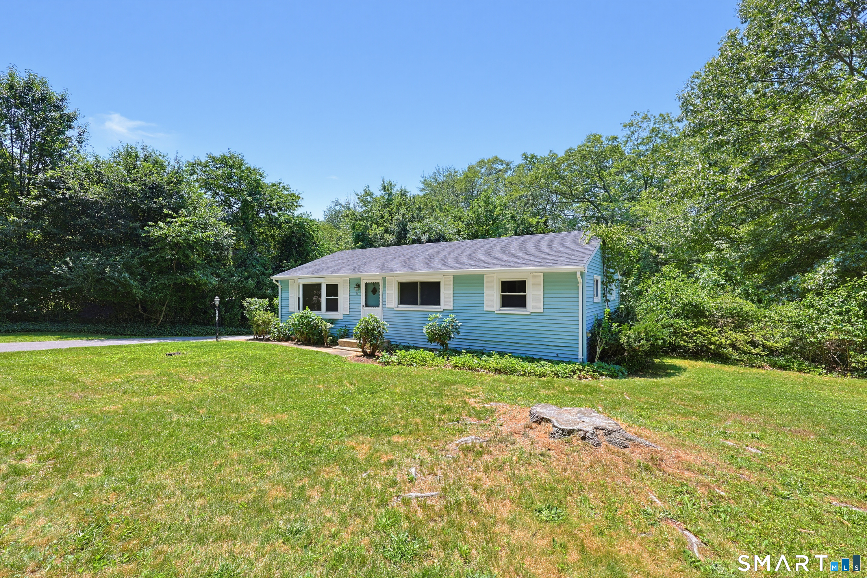 28 N Bride Brook Road East Lyme CT 06357