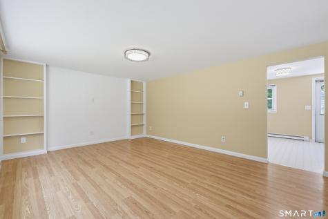 28 N Bride Brook Road East Lyme CT 06357