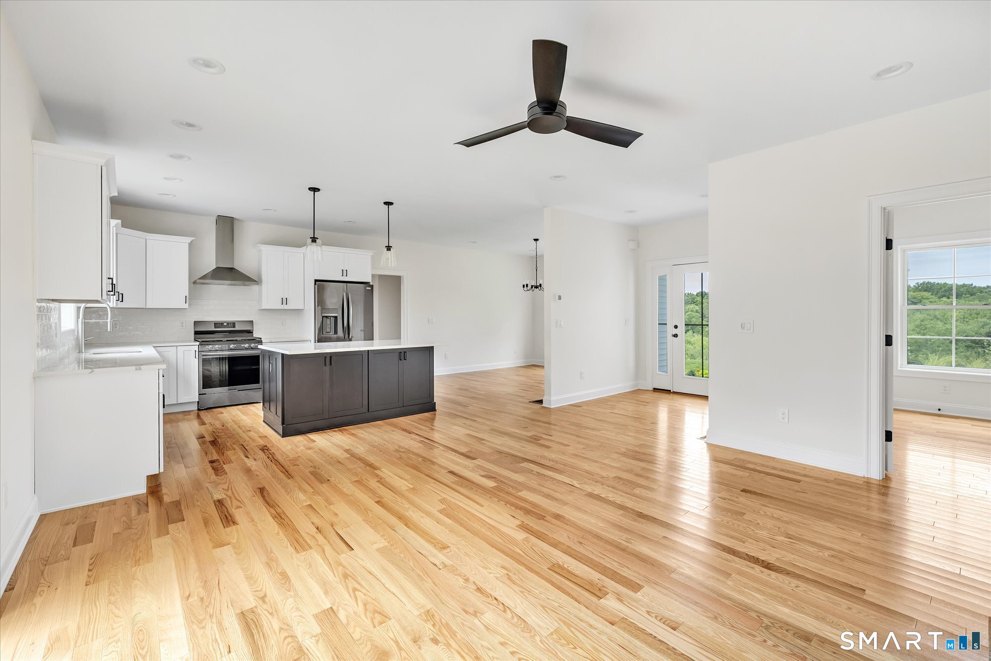 20 Hunting Ridge Road Middlebury CT 06762